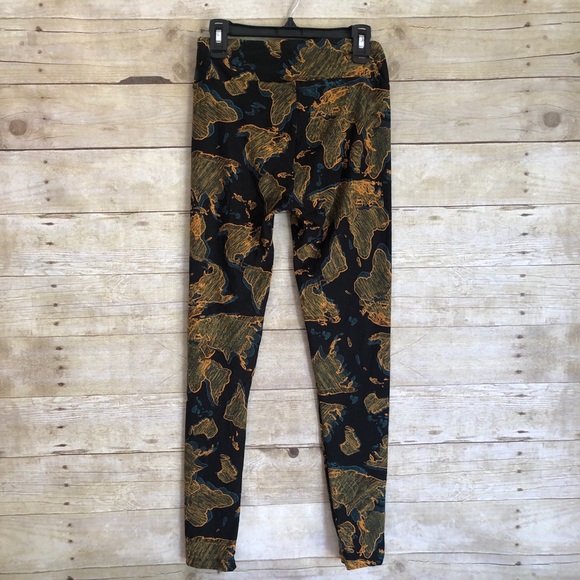 LuLaRoe NWOT Leggings Map Print - Picture 1 of 3